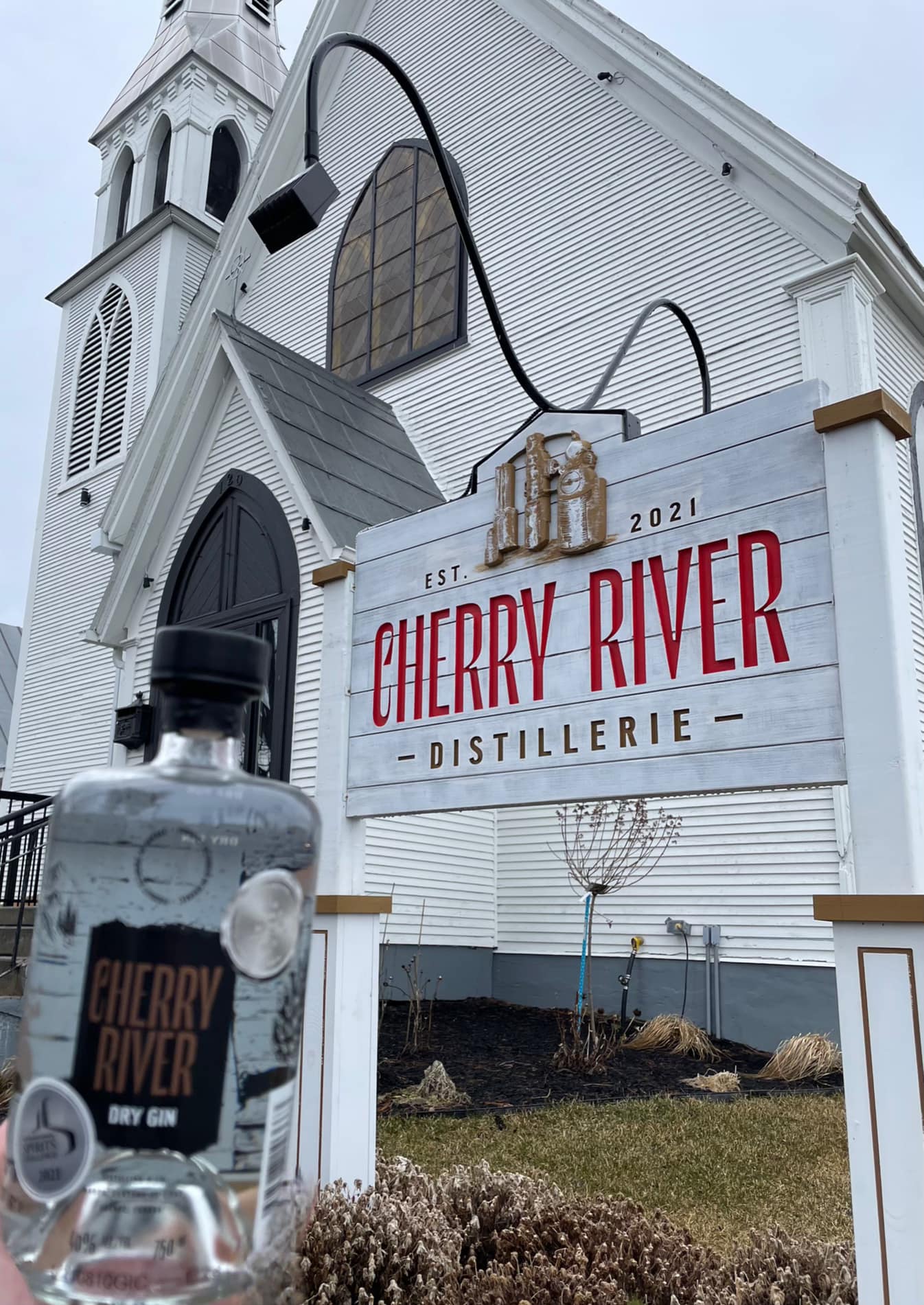 Cherry River Dry Gin