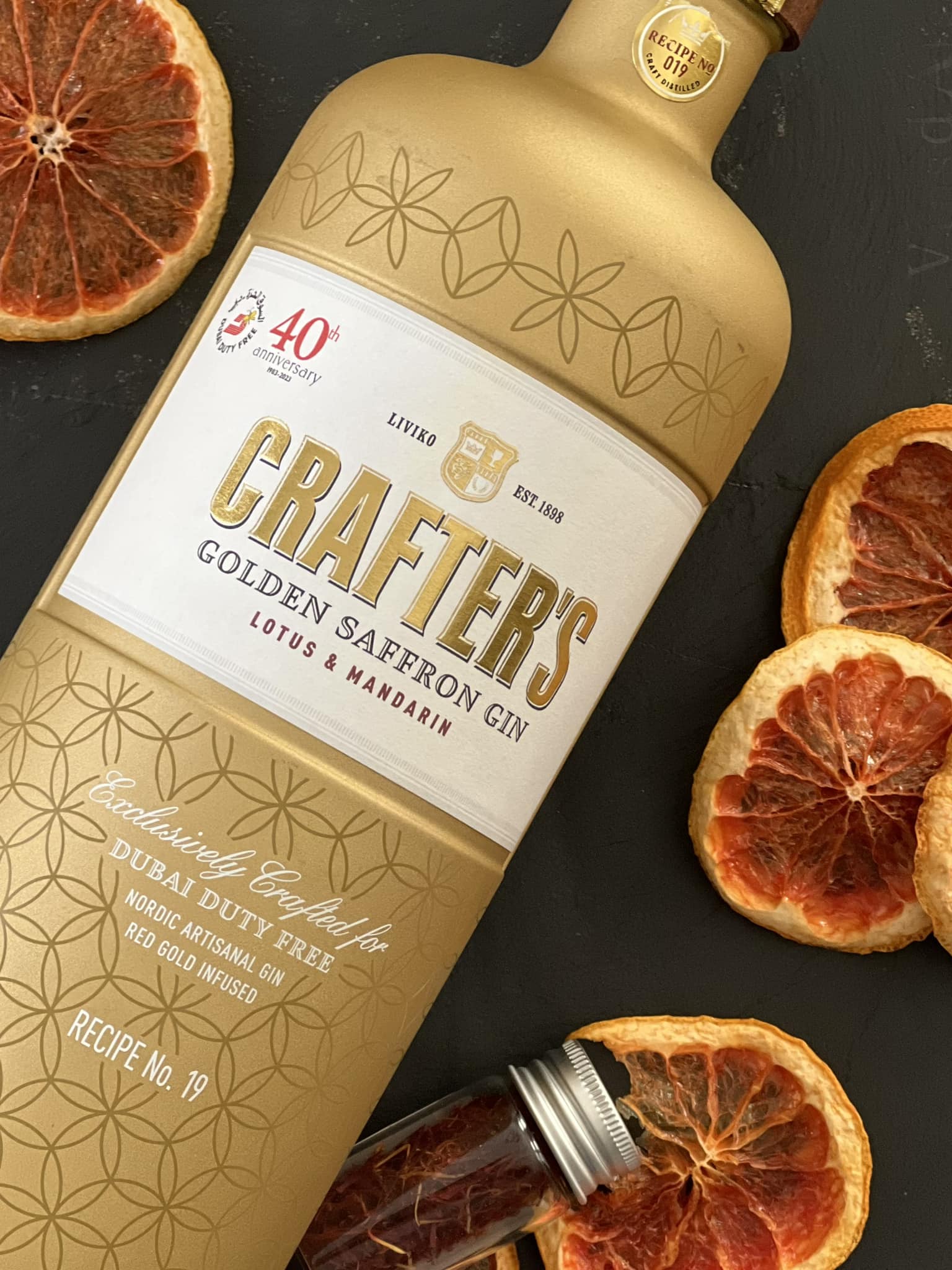 Crafters Golden Saffron Gin Lotus & Mandarin