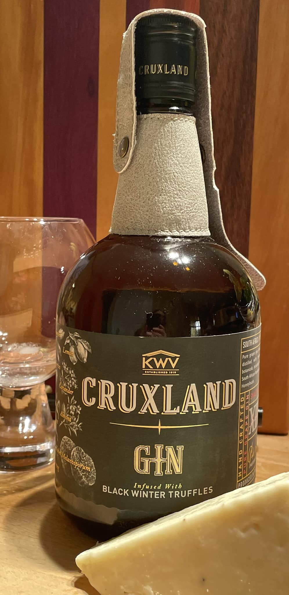 Cruxland Black Winter Truffle Gin